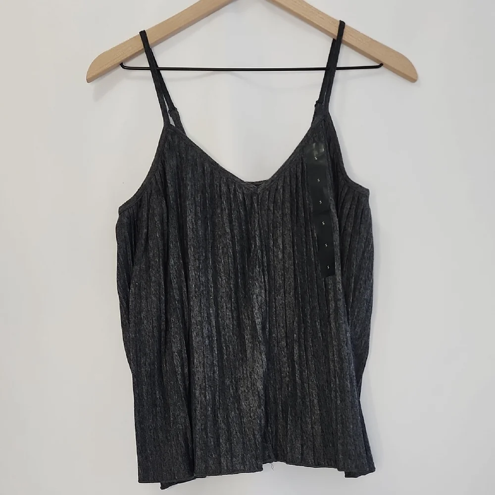 Banana Republic Charcoal Pleated Women's Top Size Small